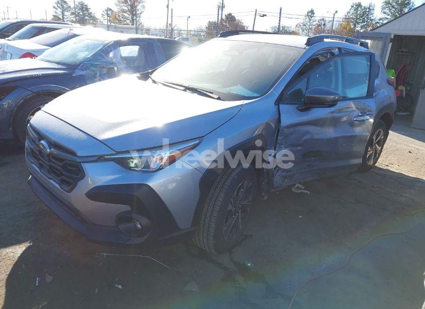 Photo 2 of 2024 Subaru Crosstrek PREMIUM (VIN JF2GUADC8R8267951)