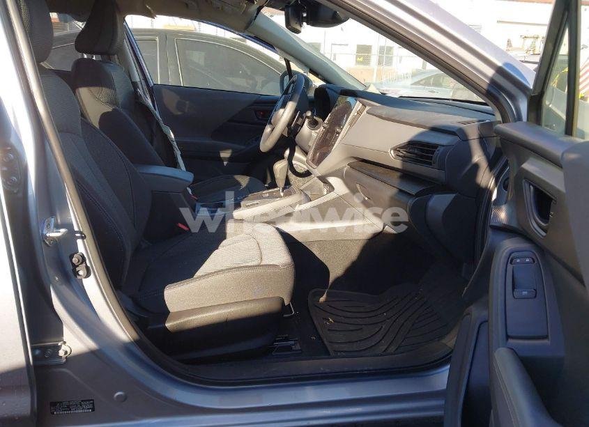 Photo 5 of 2024 Subaru Crosstrek PREMIUM (VIN JF2GUADC8R8267951)