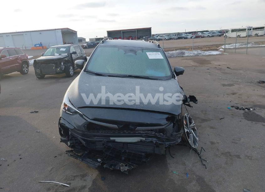 Photo 12 of 2024 Subaru Crosstrek PREMIUM (VIN JF2GUADC8R8272356)