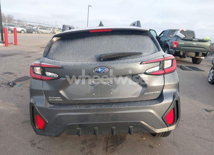 Photo 16 of 2024 Subaru Crosstrek PREMIUM (VIN JF2GUADC8R8272356)