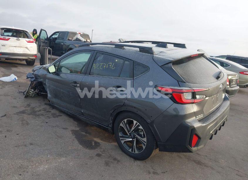 Photo 3 of 2024 Subaru Crosstrek PREMIUM (VIN JF2GUADC8R8272356)