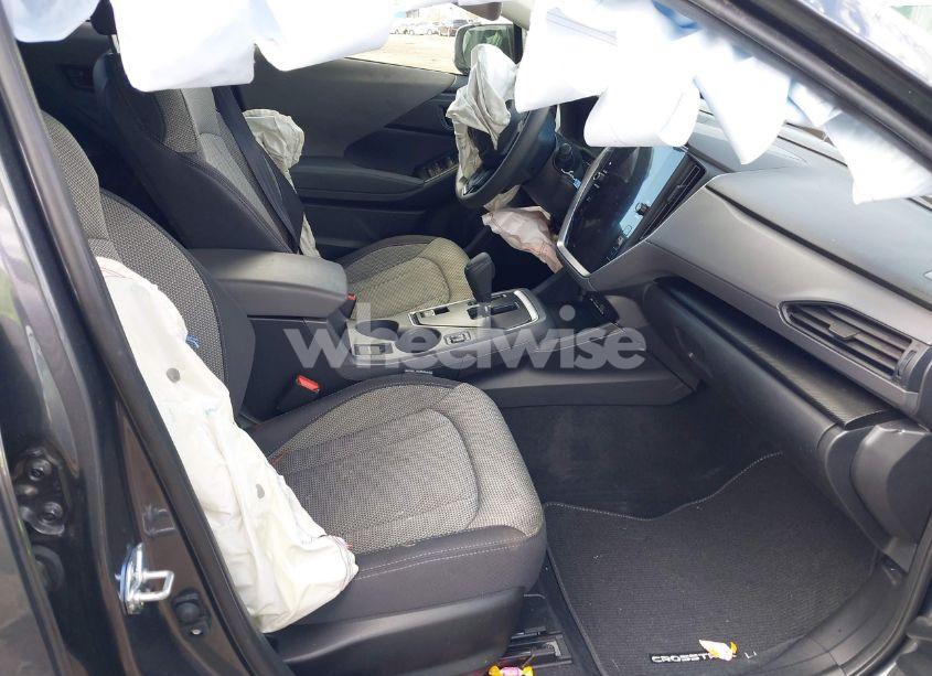 Photo 5 of 2024 Subaru Crosstrek PREMIUM (VIN JF2GUADC8R8293062)