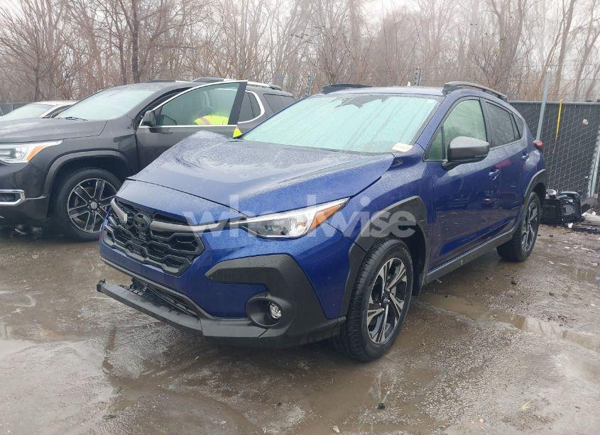 Photo 2 of 2024 Subaru Crosstrek PREMIUM (VIN JF2GUADC8R8299718)