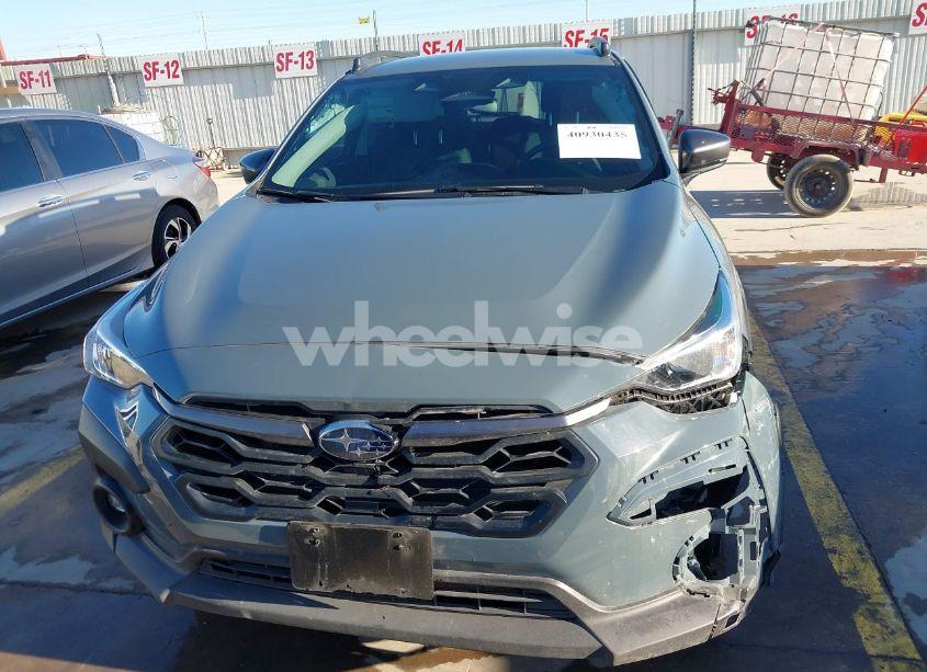 Photo 12 of 2024 Subaru Crosstrek PREMIUM (VIN JF2GUADC8R8369900)