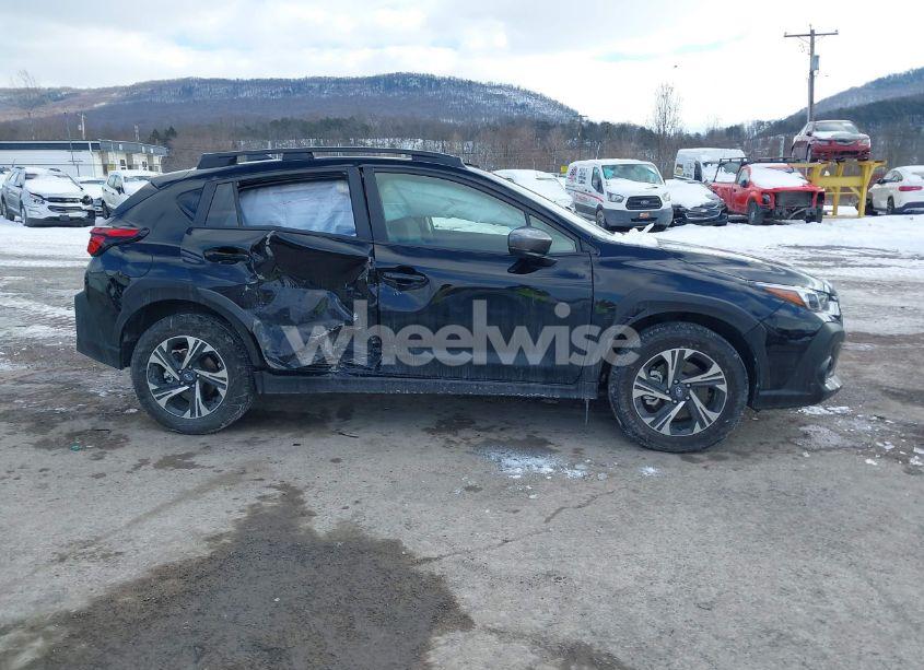 Photo 13 of 2024 Subaru Crosstrek PREMIUM (VIN JF2GUADC8R8850116)