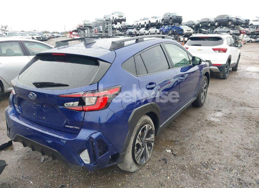 Photo 4 of 2024 Subaru Crosstrek PREMIUM (VIN JF2GUADC8RH380167)