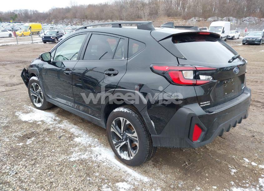 Photo 3 of 2024 Subaru Crosstrek PREMIUM (VIN JF2GUADC9R8269434)