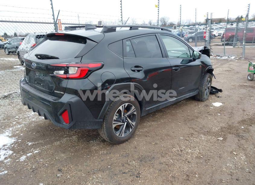 Photo 4 of 2024 Subaru Crosstrek PREMIUM (VIN JF2GUADC9R8269434)