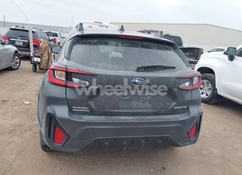 Photo 16 of 2024 Subaru Crosstrek PREMIUM (VIN JF2GUADC9R8881004)