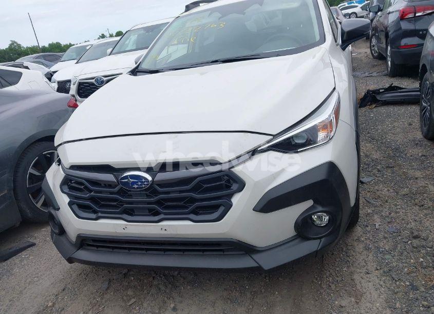 Photo 13 of 2024 Subaru Crosstrek PREMIUM (VIN JF2GUADCXR8264775)