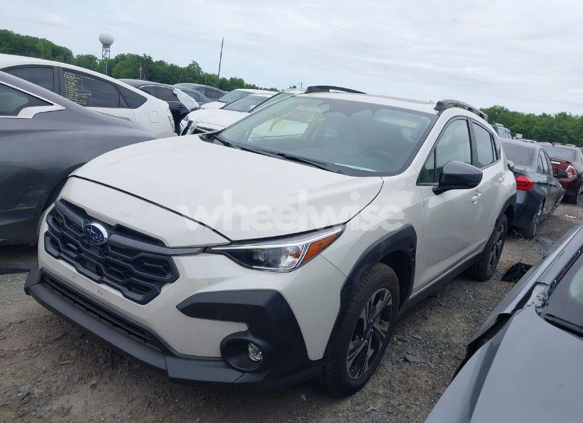 Photo 2 of 2024 Subaru Crosstrek PREMIUM (VIN JF2GUADCXR8264775)