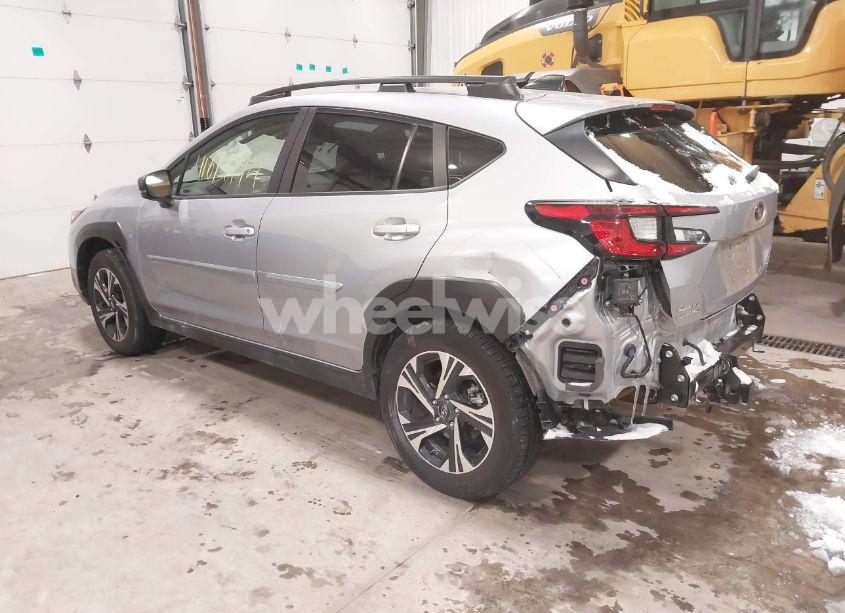 Photo 3 of 2024 Subaru Crosstrek PREMIUM (VIN JF2GUADCXR8270284)