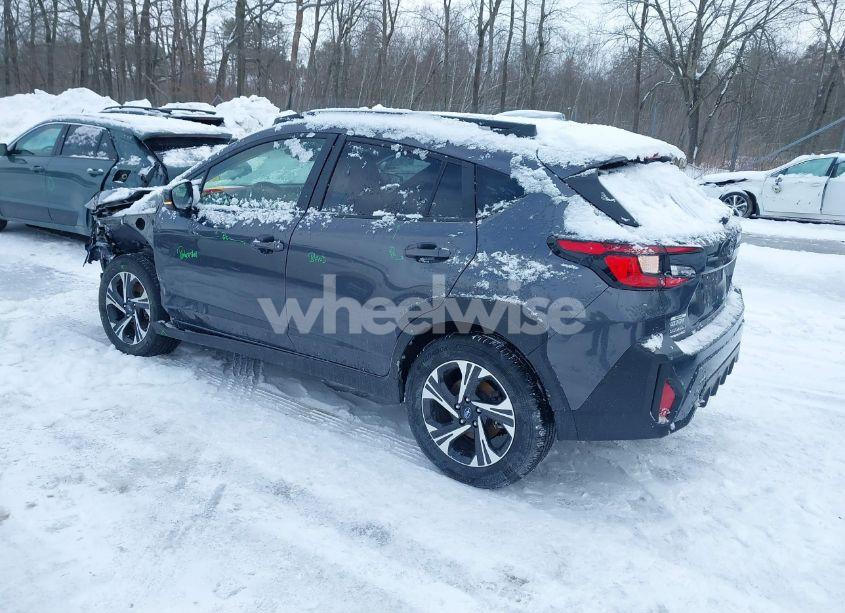 Photo 3 of 2024 Subaru Crosstrek PREMIUM (VIN JF2GUADCXR8273959)