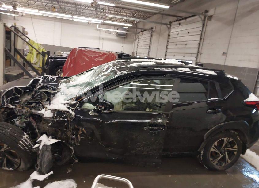 Photo 15 of 2024 Subaru Crosstrek PREMIUM (VIN JF2GUADCXR8881061)