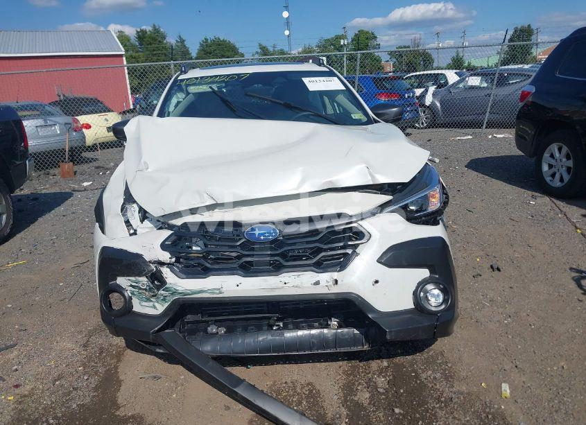 Photo 11 of 2024 Subaru Crosstrek PREMIUM (VIN JF2GUADCXRH374113)