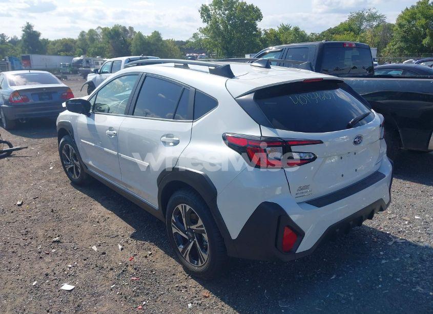 Photo 3 of 2024 Subaru Crosstrek PREMIUM (VIN JF2GUADCXRH374113)