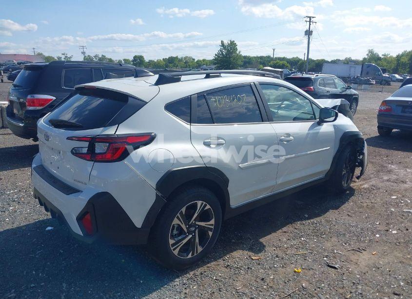 Photo 4 of 2024 Subaru Crosstrek PREMIUM (VIN JF2GUADCXRH374113)