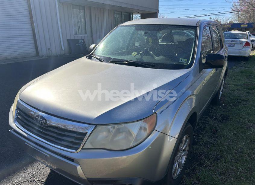 Photo 2 of 2009 Subaru Forester N/A (VIN JF2SH61609H704710)