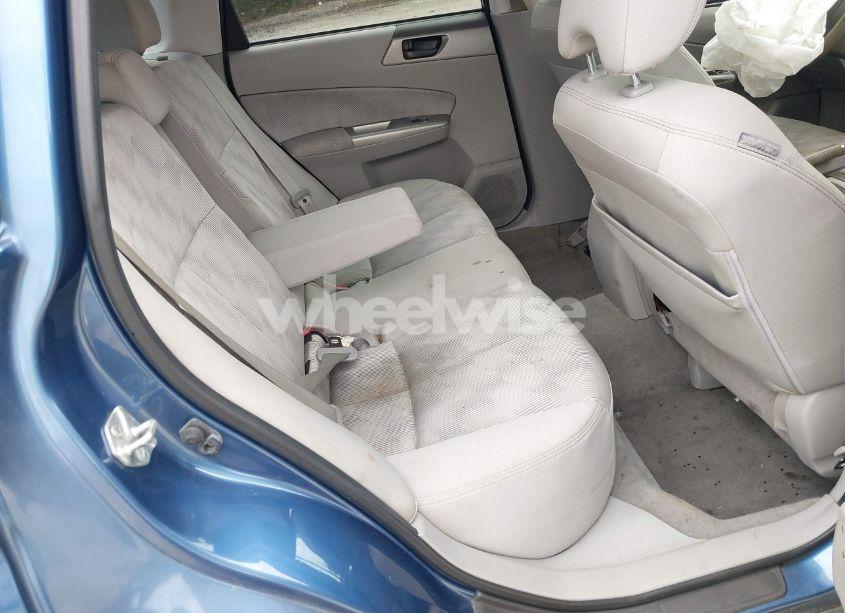 Photo 8 of 2009 Subaru Forester 2.5X (VIN JF2SH61609H704738)