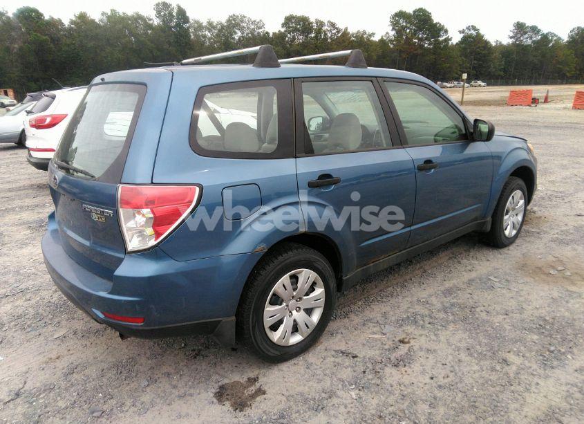 Photo 4 of 2009 Subaru Forester 2.5X (VIN JF2SH61609H712306)