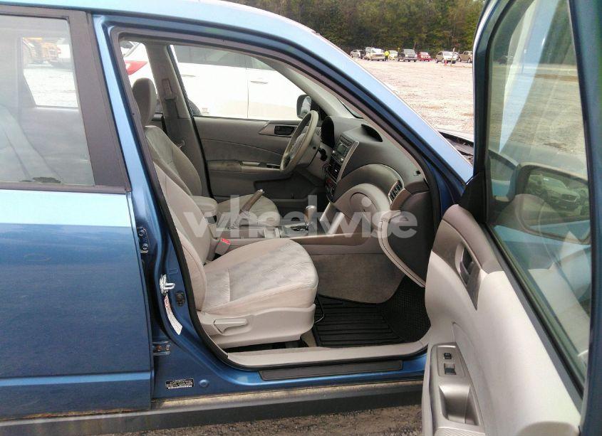 Photo 5 of 2009 Subaru Forester 2.5X (VIN JF2SH61609H712306)
