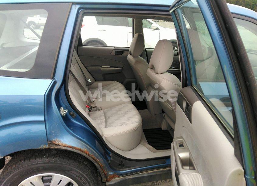 Photo 8 of 2009 Subaru Forester 2.5X (VIN JF2SH61609H712306)