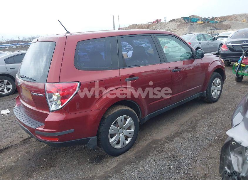 Photo 4 of 2009 Subaru Forester 2.5X (VIN JF2SH61609H714170)