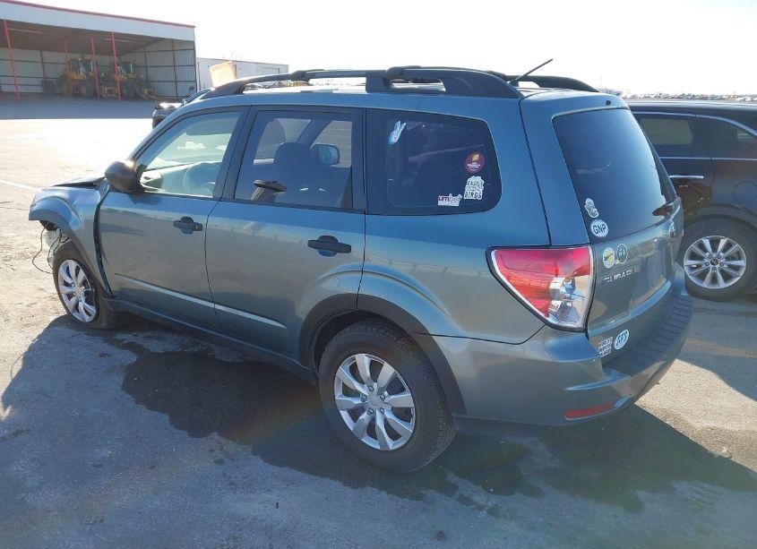 Photo 3 of 2009 Subaru Forester 2.5X (VIN JF2SH61609H721913)