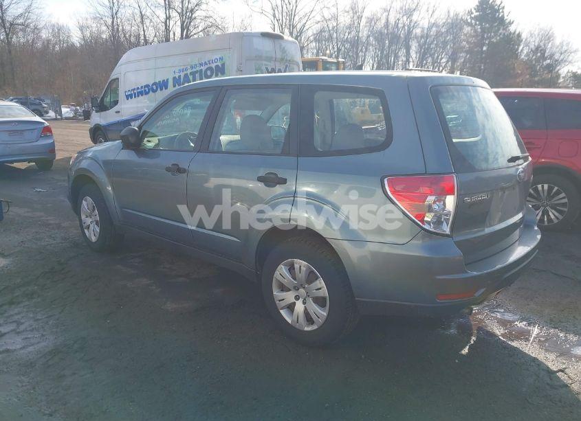 Photo 3 of 2009 Subaru Forester 2.5X (VIN JF2SH61609H748464)