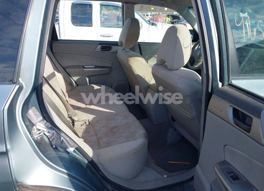 Photo 8 of 2009 Subaru Forester 2.5X (VIN JF2SH61609H748464)
