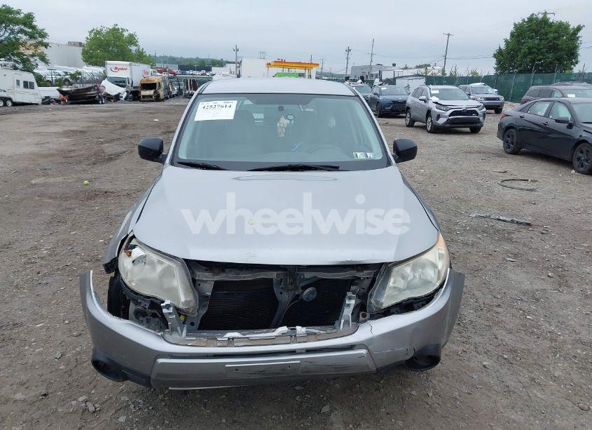 Photo 13 of 2009 Subaru Forester 2.5X (VIN JF2SH61609H761263)