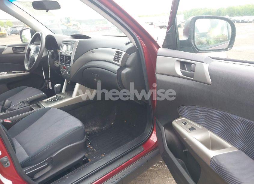 Photo 5 of 2009 Subaru Forester 2.5X (VIN JF2SH61619H719670)
