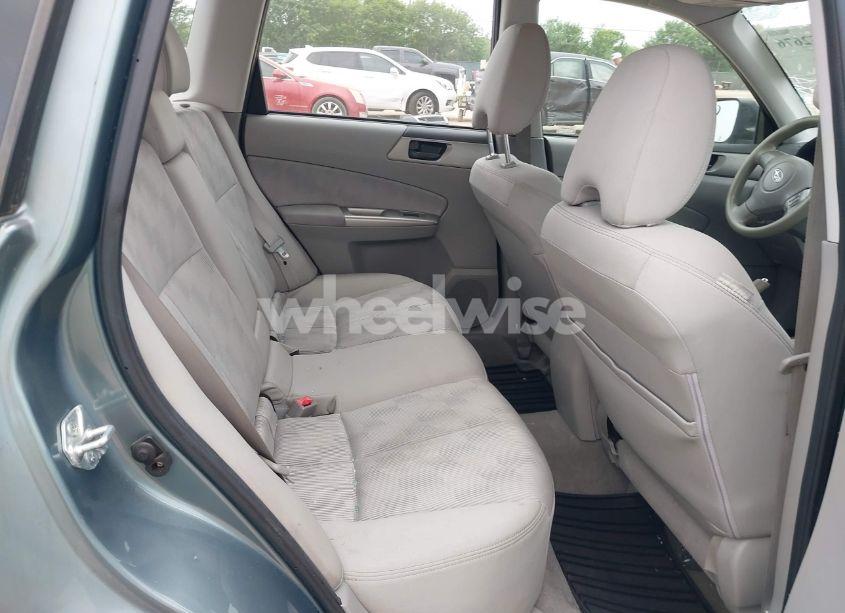 Photo 8 of 2009 Subaru Forester 2.5X (VIN JF2SH61619H747730)