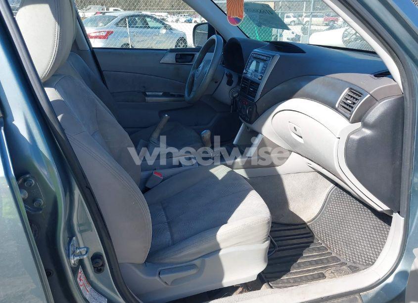 Photo 5 of 2009 Subaru Forester 2.5X (VIN JF2SH61619H759554)