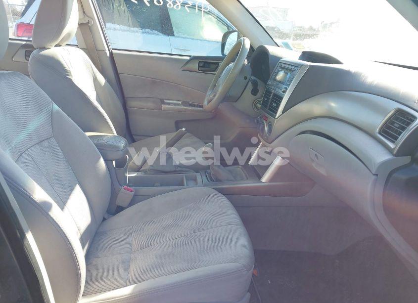 Photo 5 of 2009 Subaru Forester 2.5X (VIN JF2SH61629G711616)