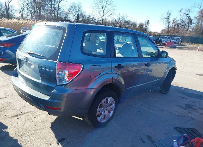 Photo 4 of 2009 Subaru Forester 2.5X (VIN JF2SH61629G735625)