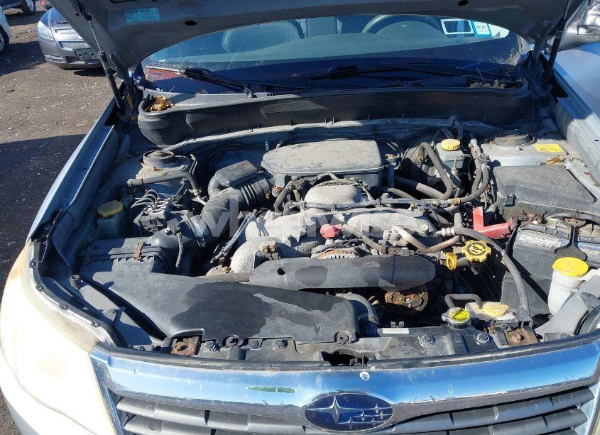 Photo 10 of 2009 Subaru Forester 2.5X (VIN JF2SH61629H777786)