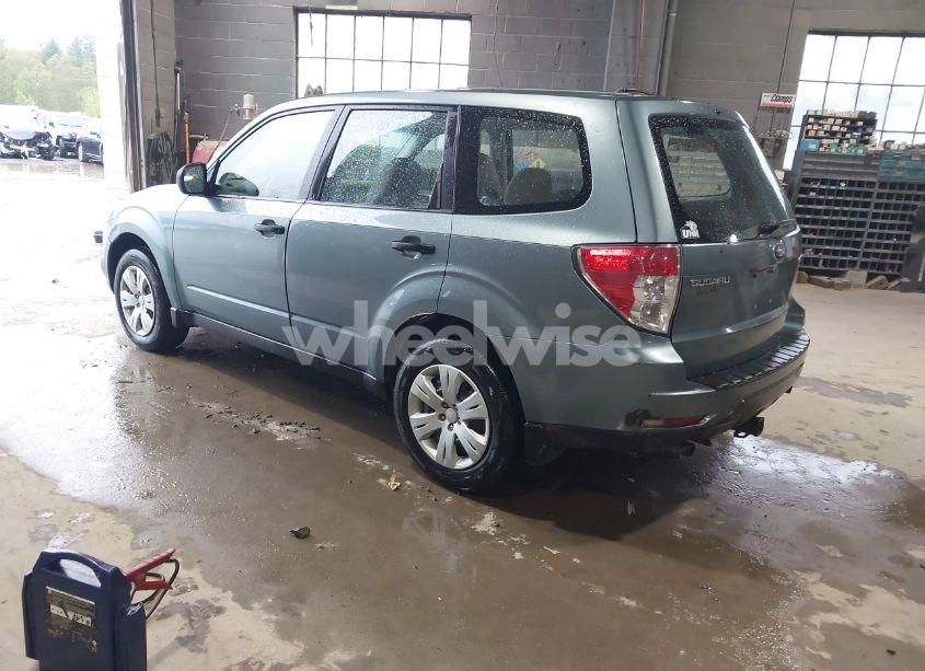 Photo 3 of 2009 Subaru Forester 2.5X (VIN JF2SH61639H770183)