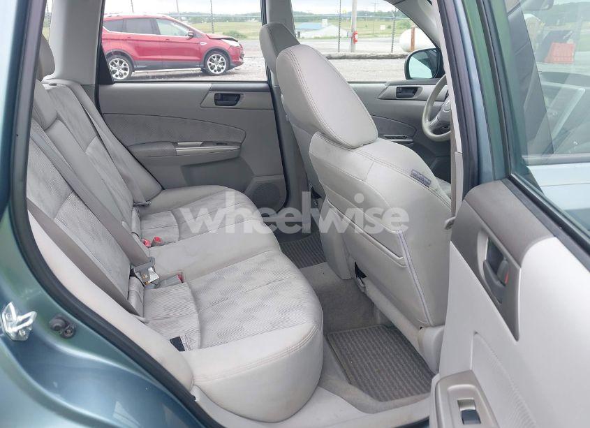Photo 8 of 2009 Subaru Forester 2.5X (VIN JF2SH61649H717184)