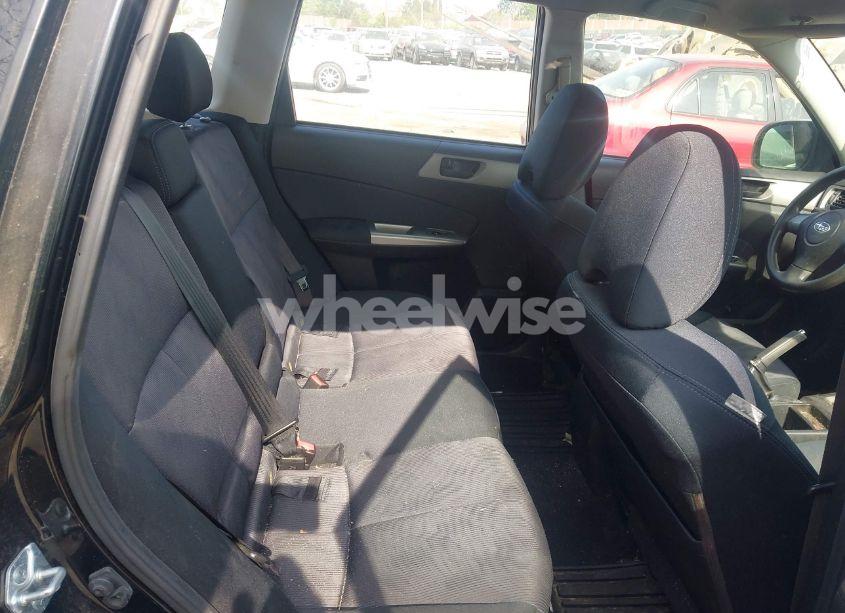 Photo 8 of 2009 Subaru Forester 2.5X (VIN JF2SH61649H747835)