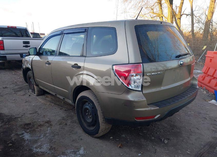 Photo 3 of 2009 Subaru Forester 2.5X (VIN JF2SH61649H793472)