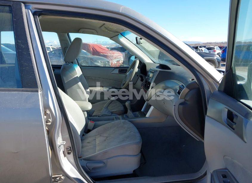 Photo 5 of 2009 Subaru Forester 2.5X (VIN JF2SH61659G785502)