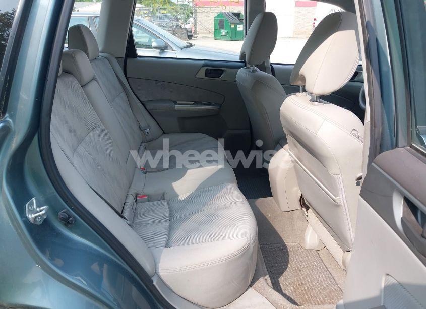 Photo 8 of 2009 Subaru Forester 2.5X (VIN JF2SH61659H738609)