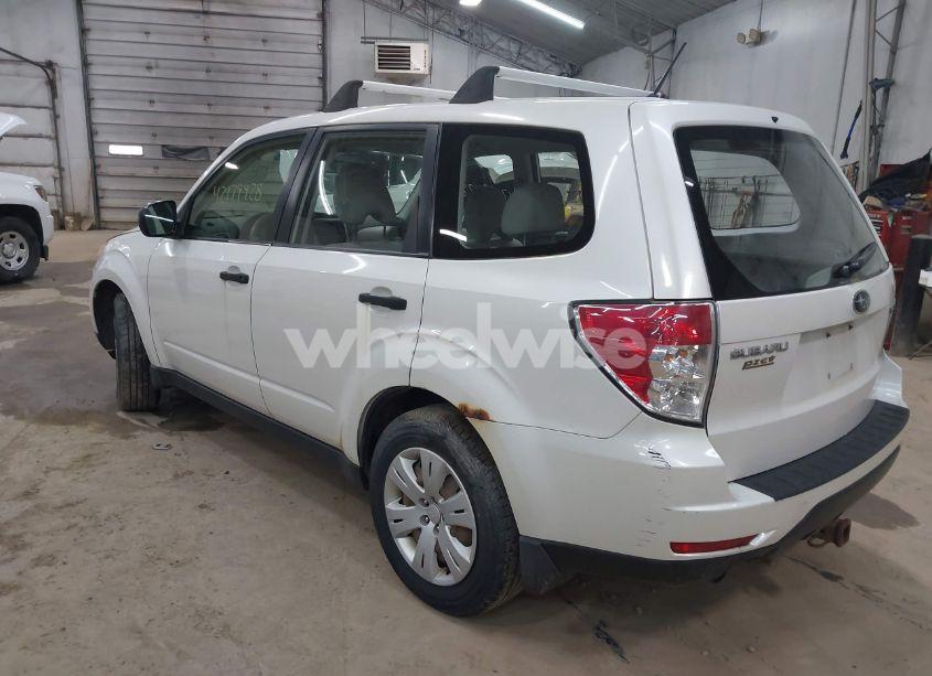 Photo 3 of 2009 Subaru Forester 2.5X (VIN JF2SH61669G717547)