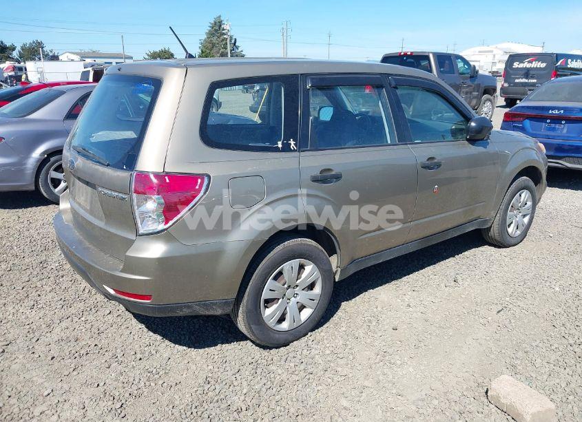 Photo 4 of 2009 Subaru Forester 2.5X (VIN JF2SH61669G719010)