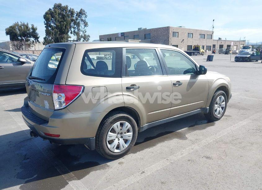 Photo 4 of 2009 Subaru Forester 2.5X (VIN JF2SH61669H789441)