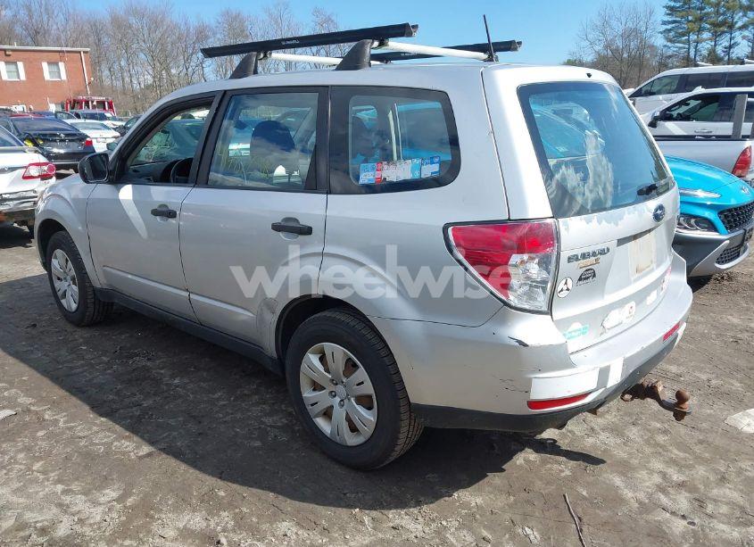 Photo 3 of 2009 Subaru Forester 2.5X (VIN JF2SH61679G791074)