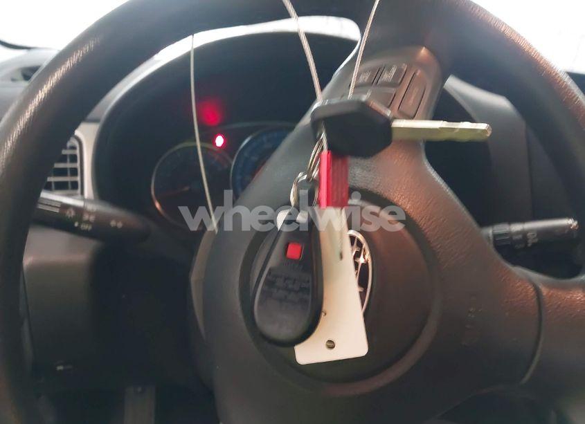 Photo 11 of 2009 Subaru Forester 2.5X (VIN JF2SH61679H759039)