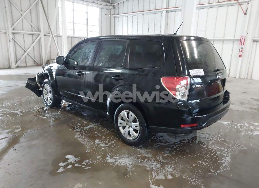 Photo 3 of 2009 Subaru Forester 2.5X (VIN JF2SH61679H759039)