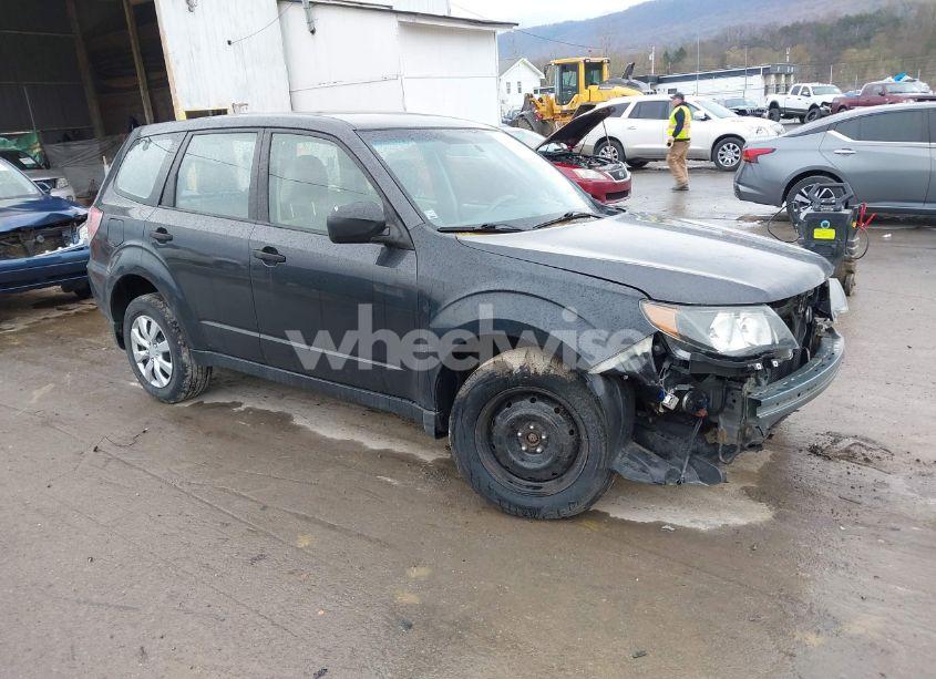 2009 Subaru Forester 2.5X (VIN JF2SH61679H771465) main photo